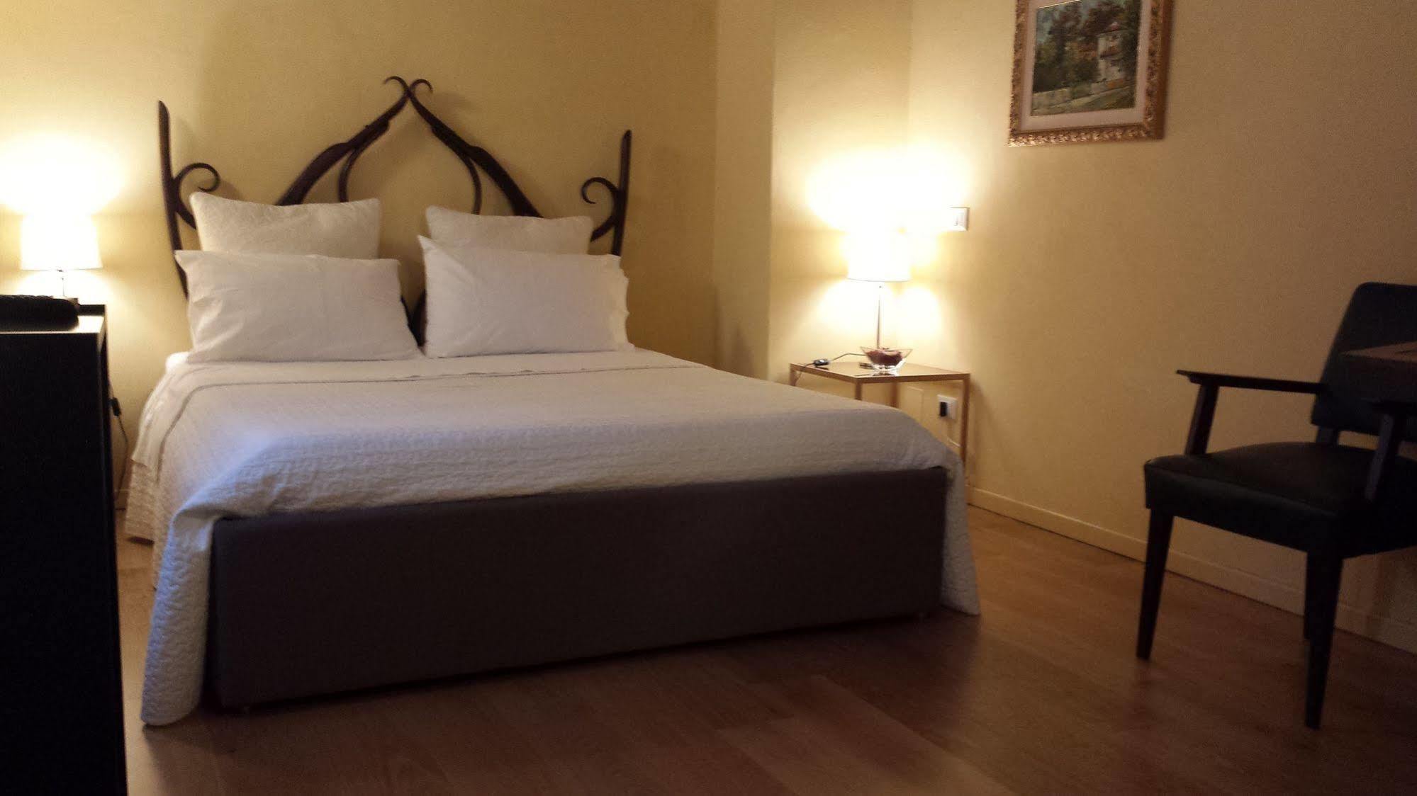 B&B Le Stanze Del Belriguardo Voghiera Екстер'єр фото