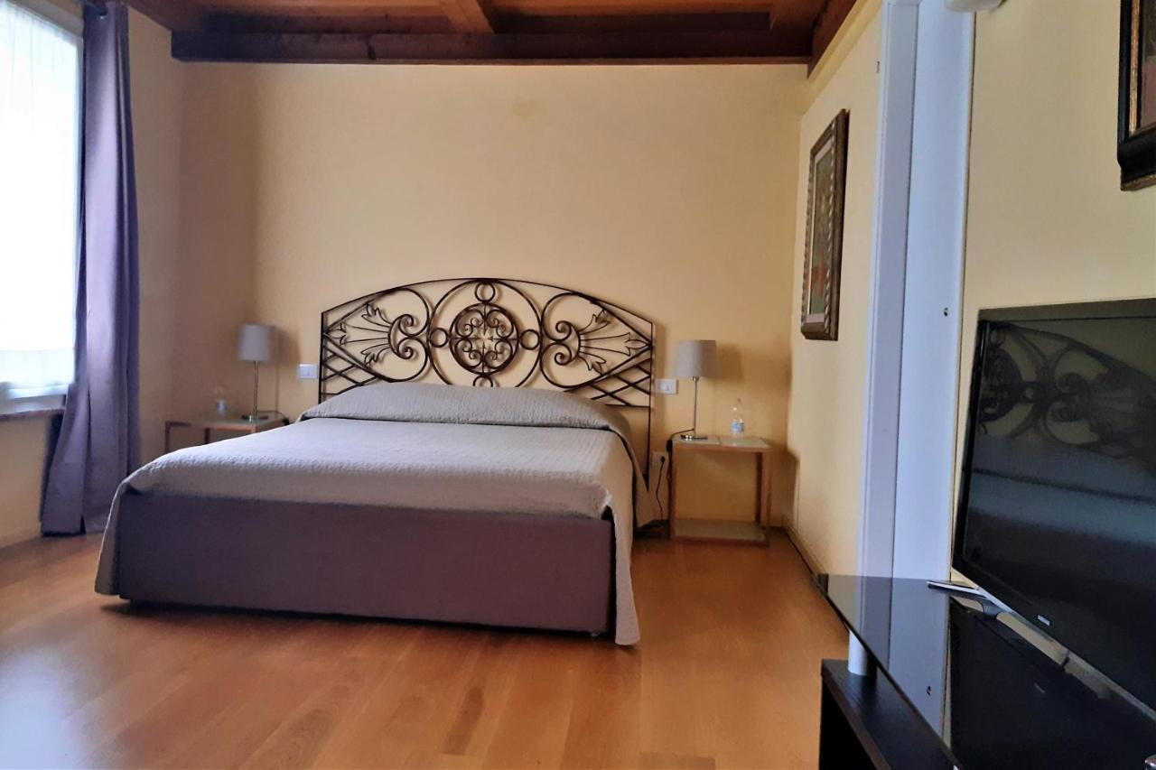 B&B Le Stanze Del Belriguardo Voghiera Екстер'єр фото